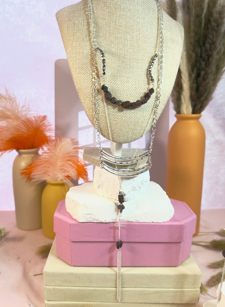Winny Necklace